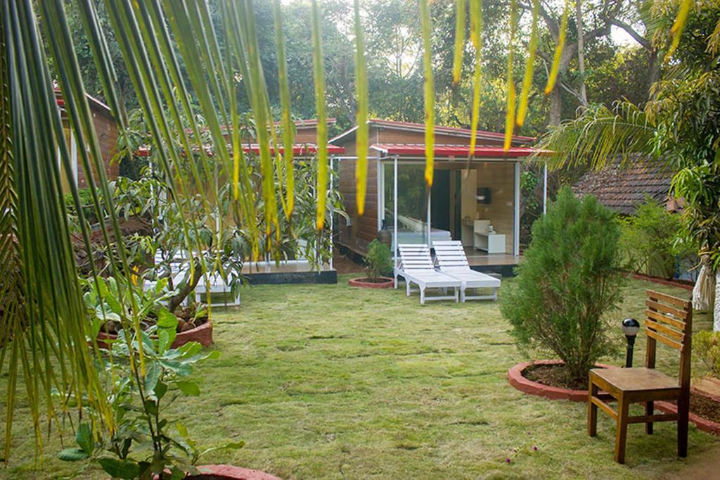 Hostel Curlies Zulu Land Anjuna Exterior foto