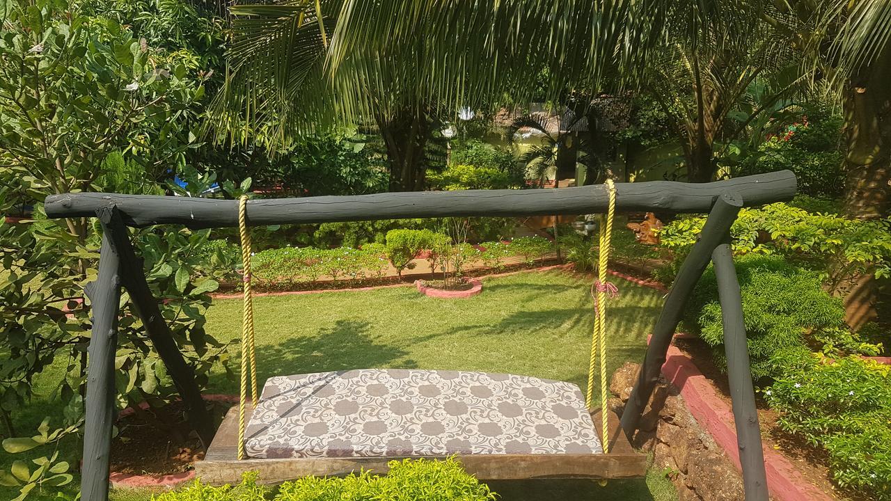 Hostel Curlies Zulu Land Anjuna Exterior foto
