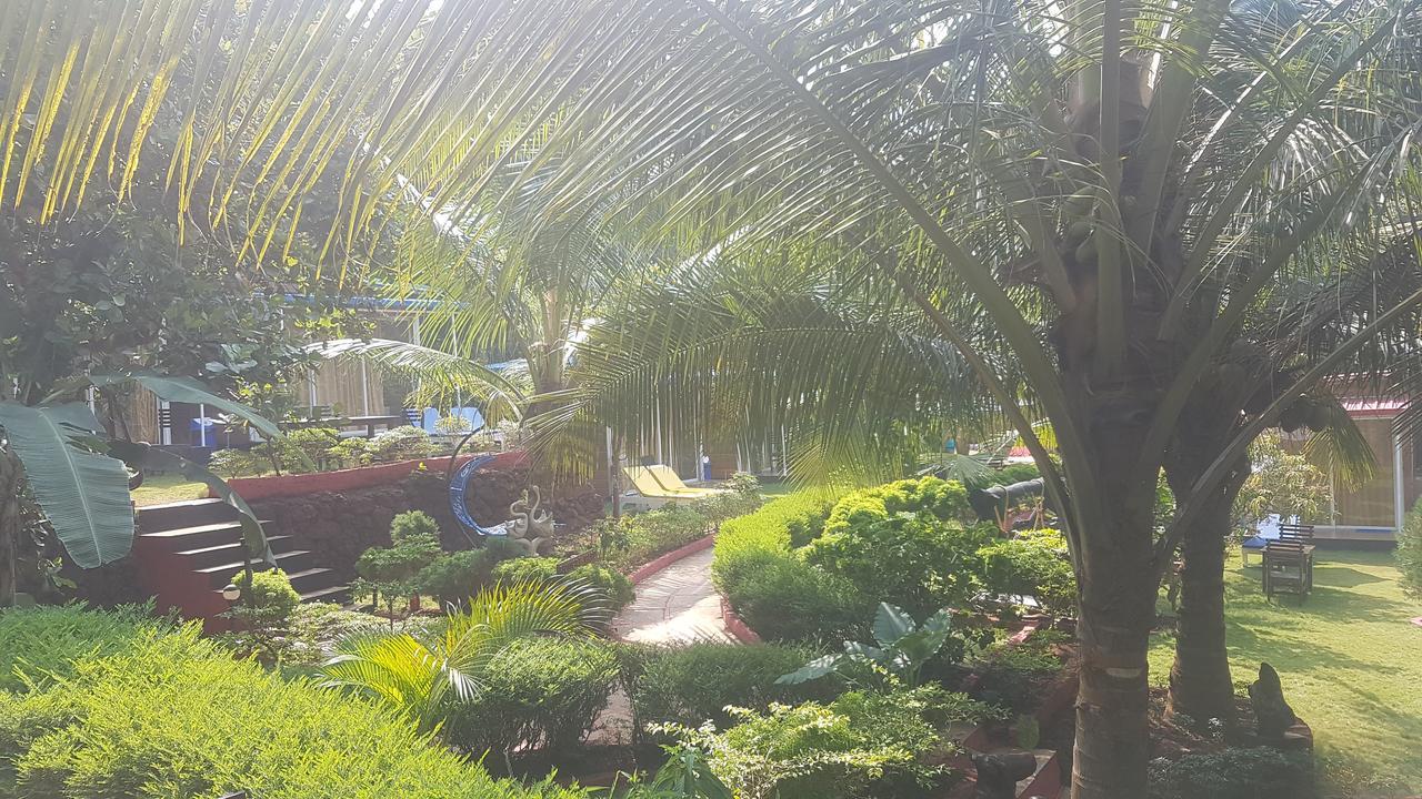 Hostel Curlies Zulu Land Anjuna Exterior foto