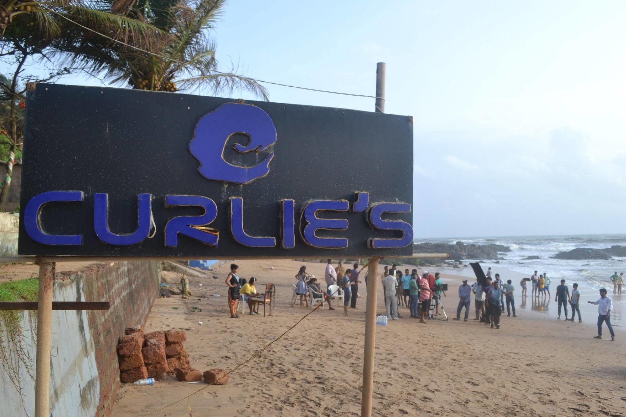 Hostel Curlies Zulu Land Anjuna Exterior foto